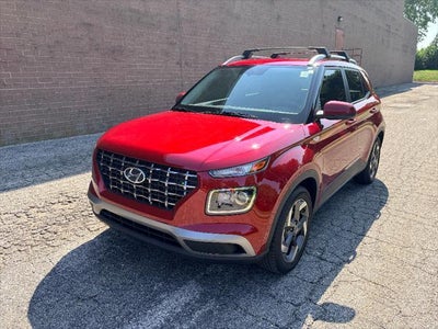 2025 Hyundai Venue SEL 4DR Crossover