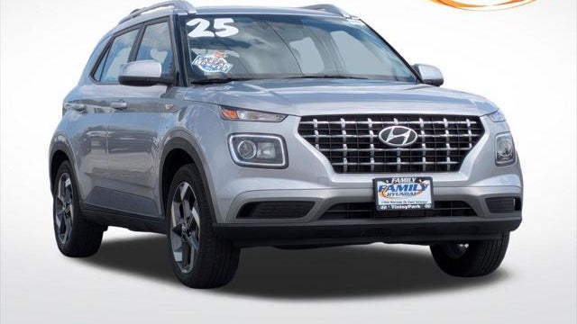 Preowned 2025 Hyundai VENUE SEL for Sale