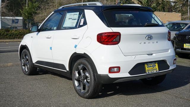 2025 Hyundai VENUE Limited