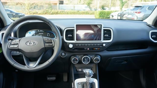 2025 Hyundai VENUE Limited