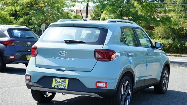 2025 Hyundai VENUE Limited