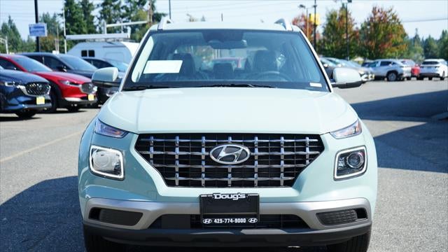 2025 Hyundai VENUE Limited