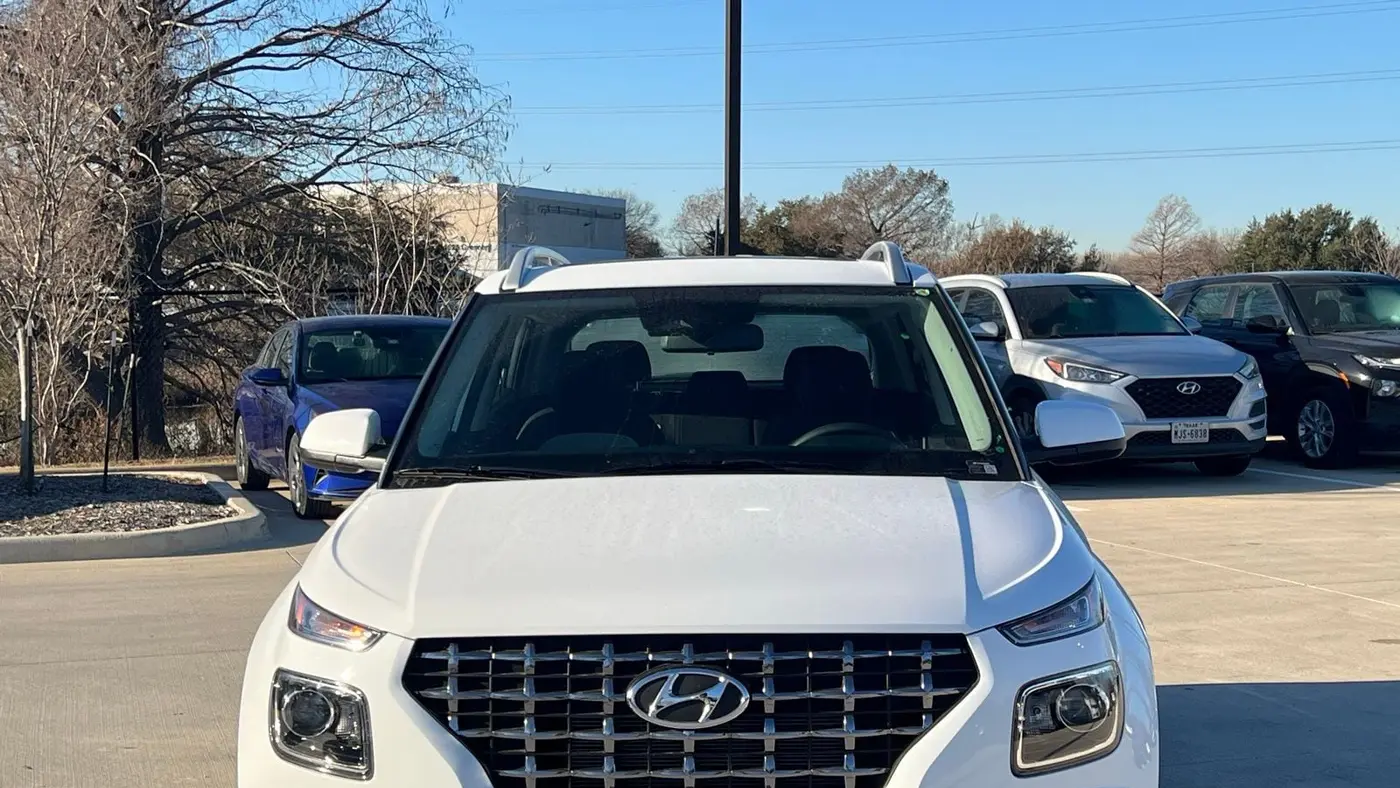 2026 Hyundai VENUE SEL