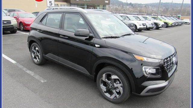 Preowned 2026 Hyundai VENUE SEL for Sale