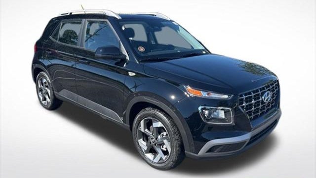 Preowned 2026 Hyundai VENUE SEL for Sale