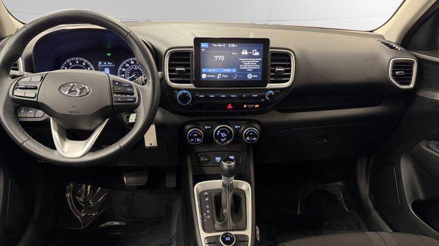 2020 Hyundai VENUE SEL