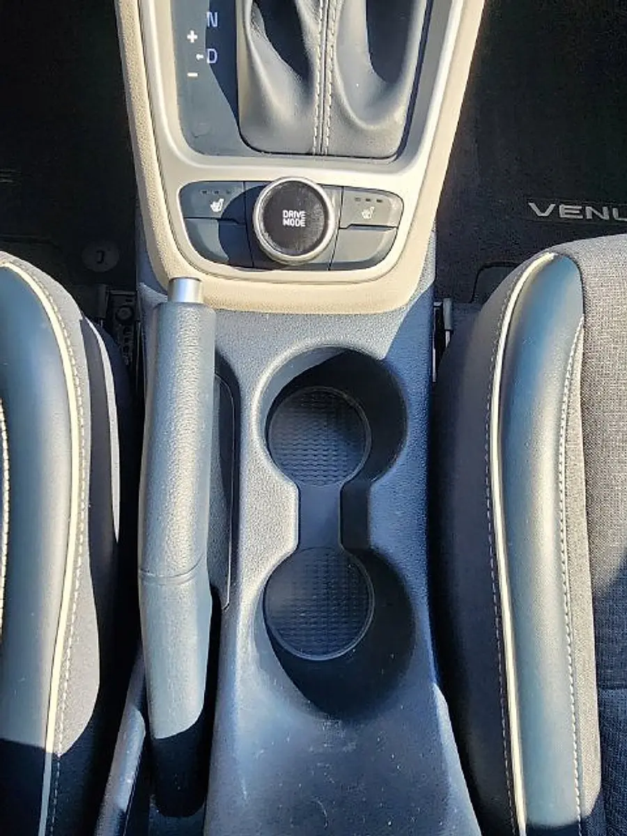 2021 Hyundai Venue - $17,076