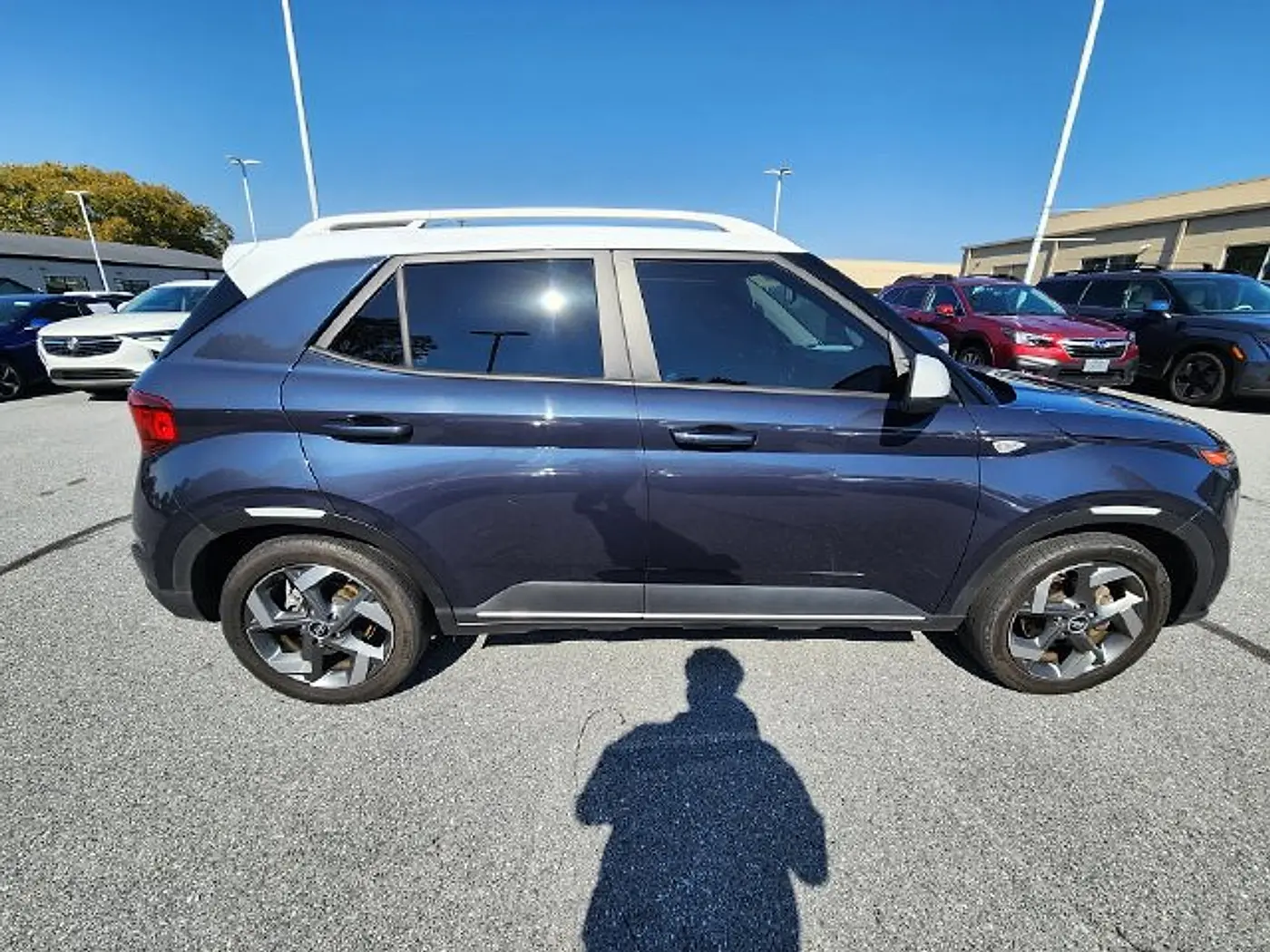 2021 Hyundai Venue - $17,076