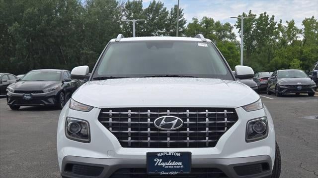 2022 Hyundai VENUE SEL