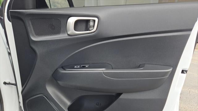 2022 Hyundai VENUE SEL