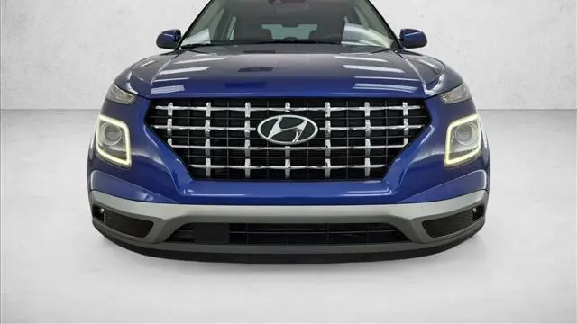 2022 Hyundai VENUE Limited