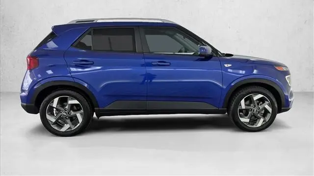 2022 Hyundai VENUE Limited