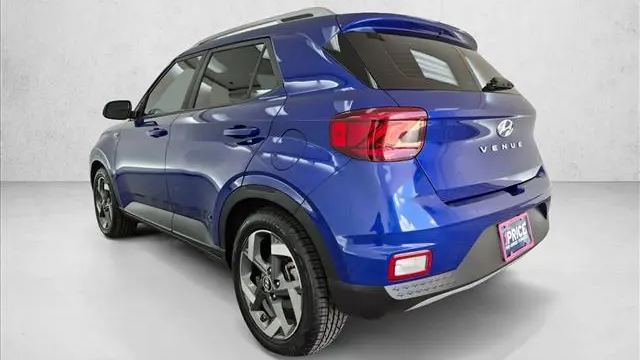 2022 Hyundai VENUE Limited