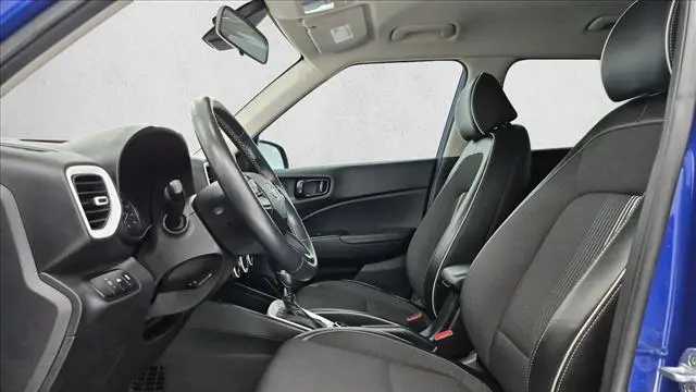 2022 Hyundai VENUE Limited