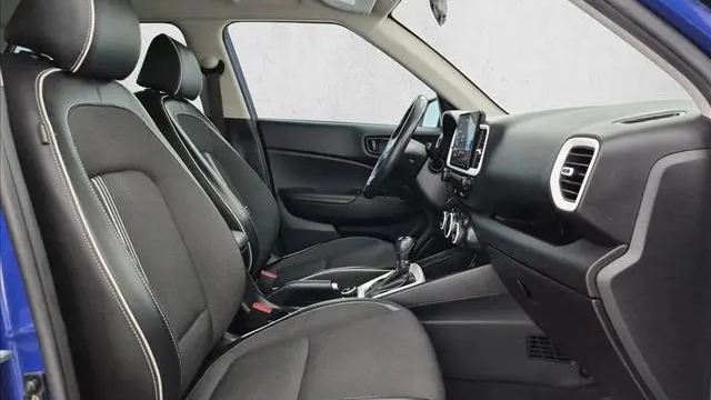 2022 Hyundai VENUE Limited