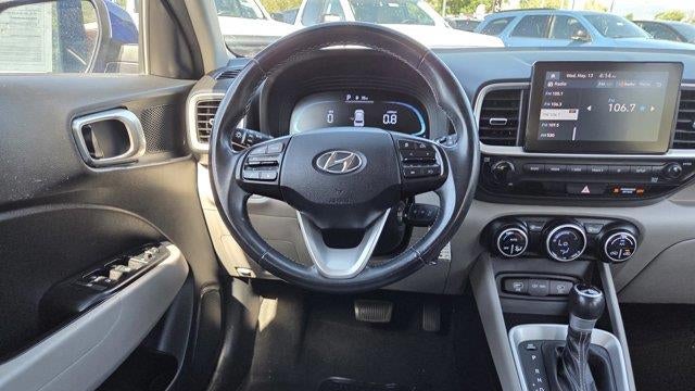 2023 Hyundai VENUE SEL