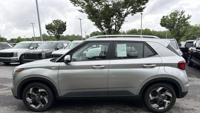 2023 Hyundai VENUE SEL