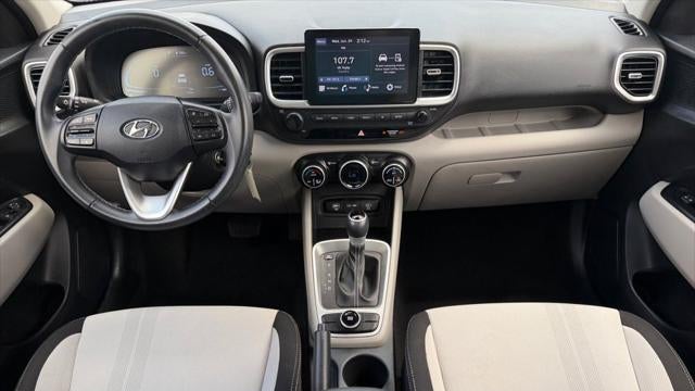 2023 Hyundai VENUE SEL