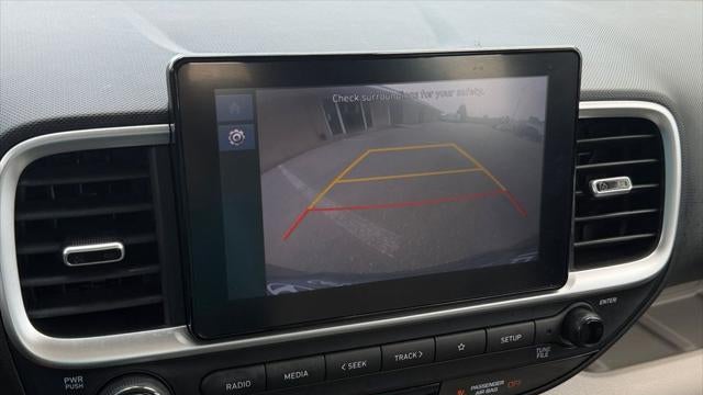 2023 Hyundai VENUE SEL