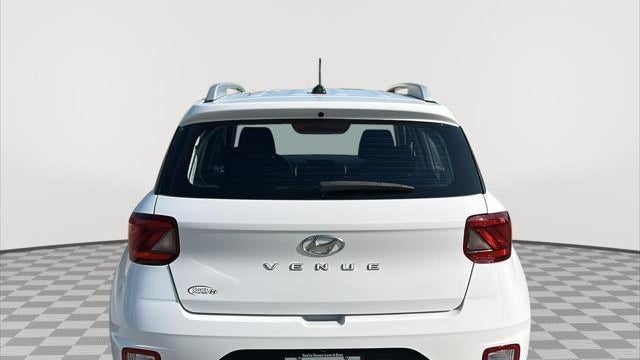 2023 Hyundai VENUE SEL