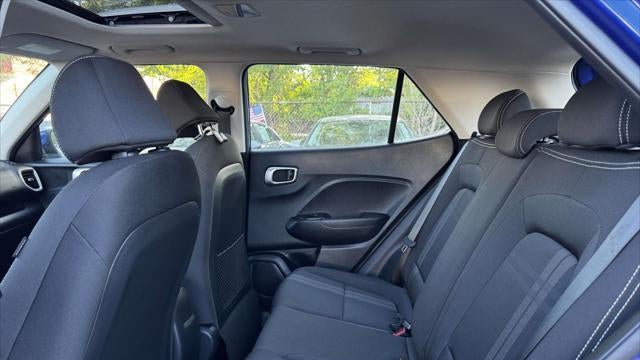 2023 Hyundai VENUE SEL