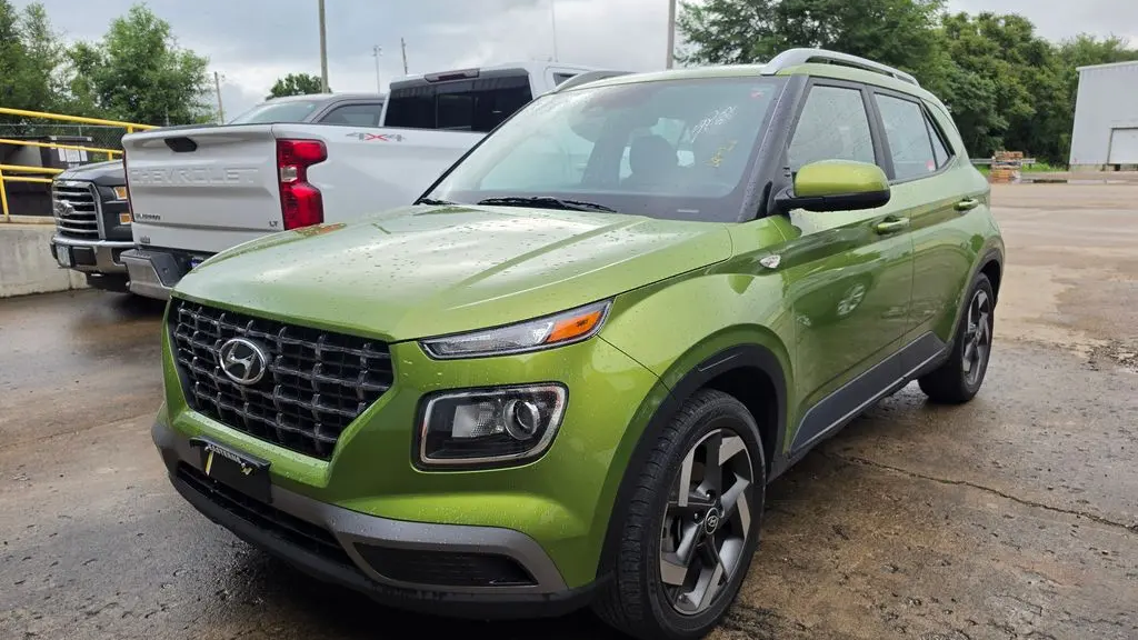 Preowned 2024 Hyundai VENUE SEL for Sale