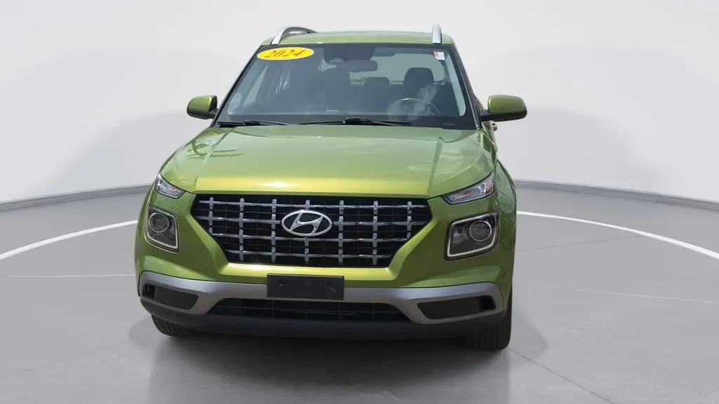 2024 Hyundai VENUE SEL