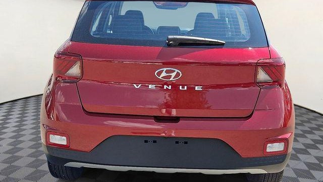2024 Hyundai VENUE Limited