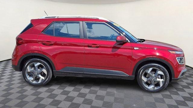 2024 Hyundai VENUE Limited