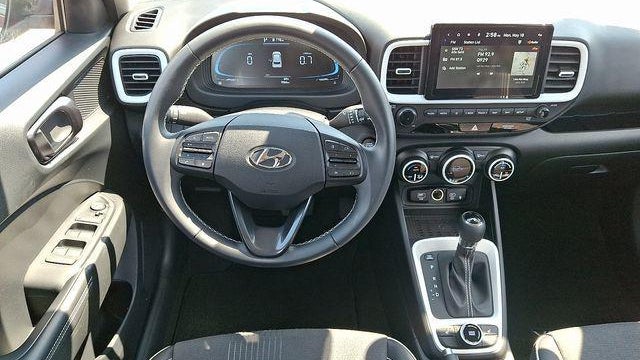 2024 Hyundai VENUE Limited