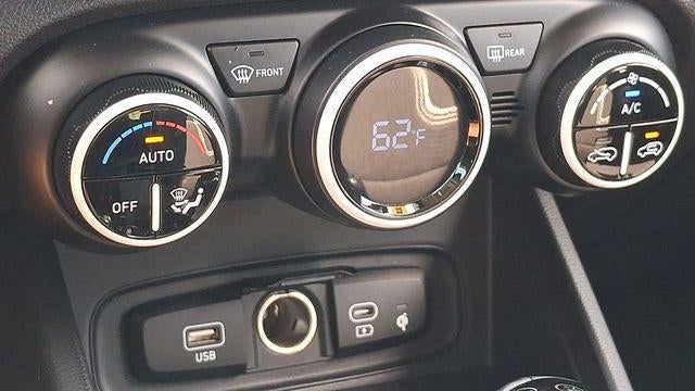 2024 Hyundai VENUE Limited