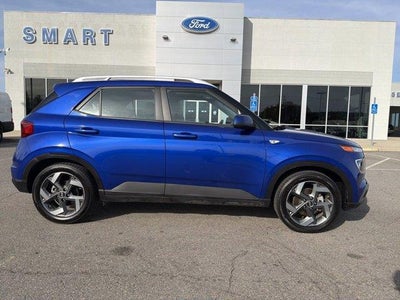 Photo of a 2024 Hyundai Venue SEL 4DR Crossover for sale