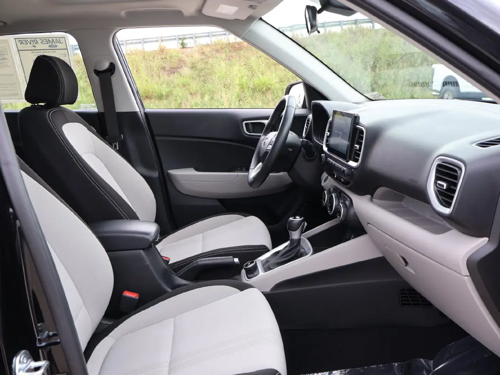 2025 Hyundai Venue - $18,893