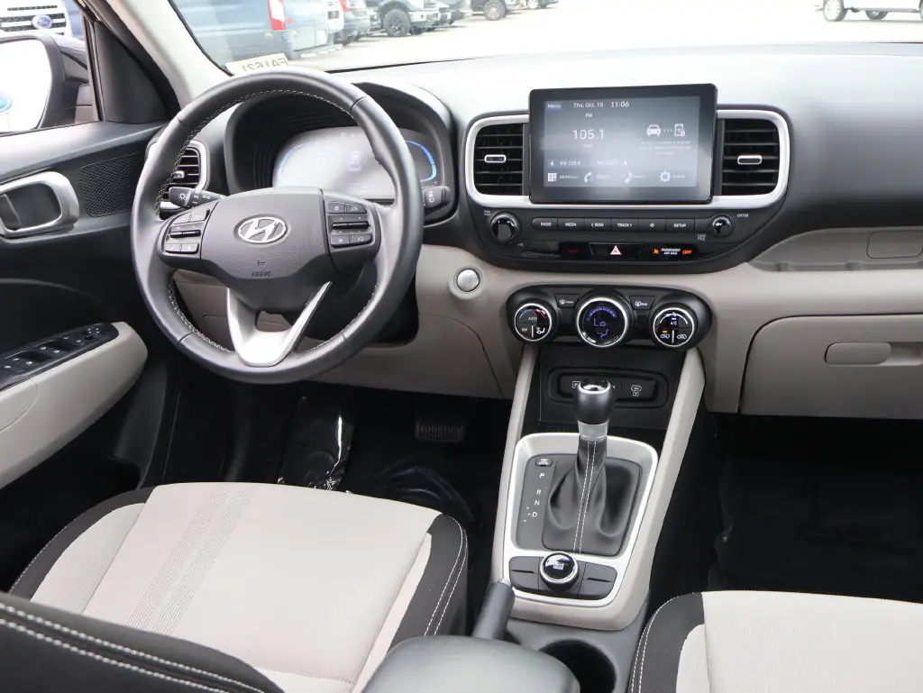 2025 Hyundai Venue - $18,893