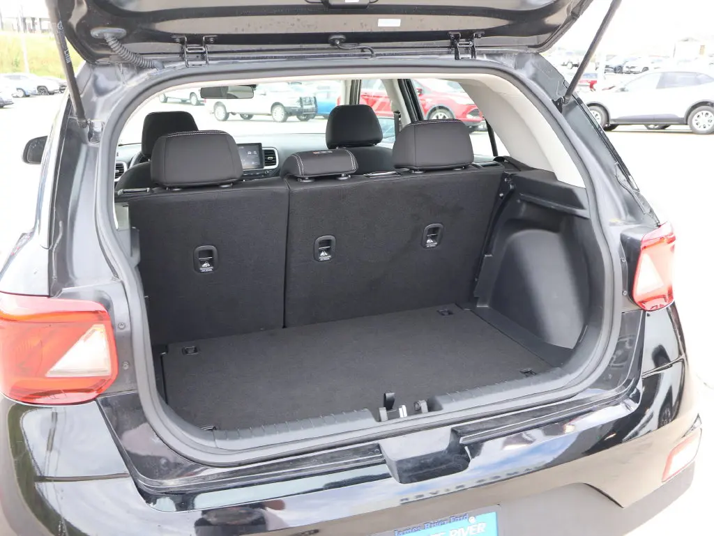 2025 Hyundai Venue - $18,893