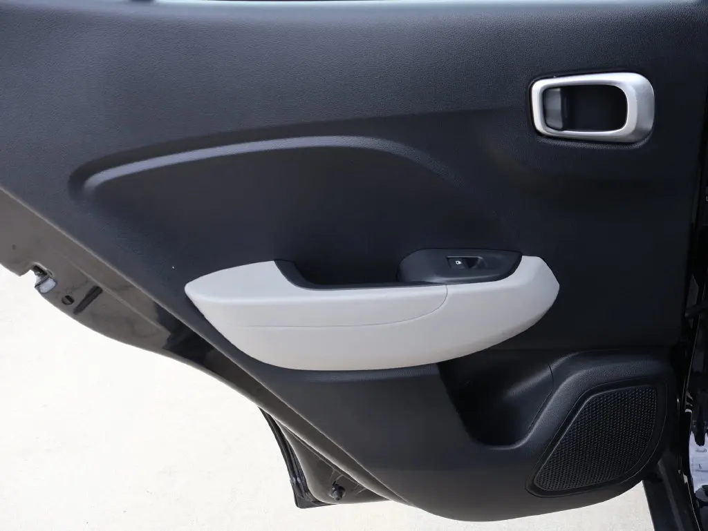 2025 Hyundai Venue - $18,893