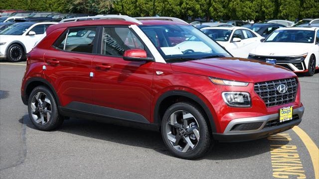 2025 Hyundai VENUE SEL