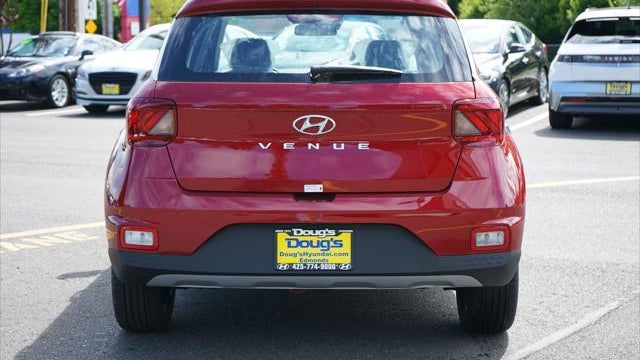 2025 Hyundai VENUE SEL