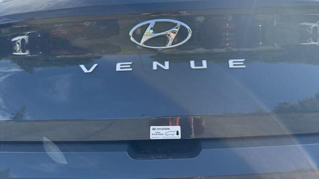 2025 Hyundai VENUE SEL