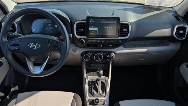 2026 Hyundai VENUE SEL