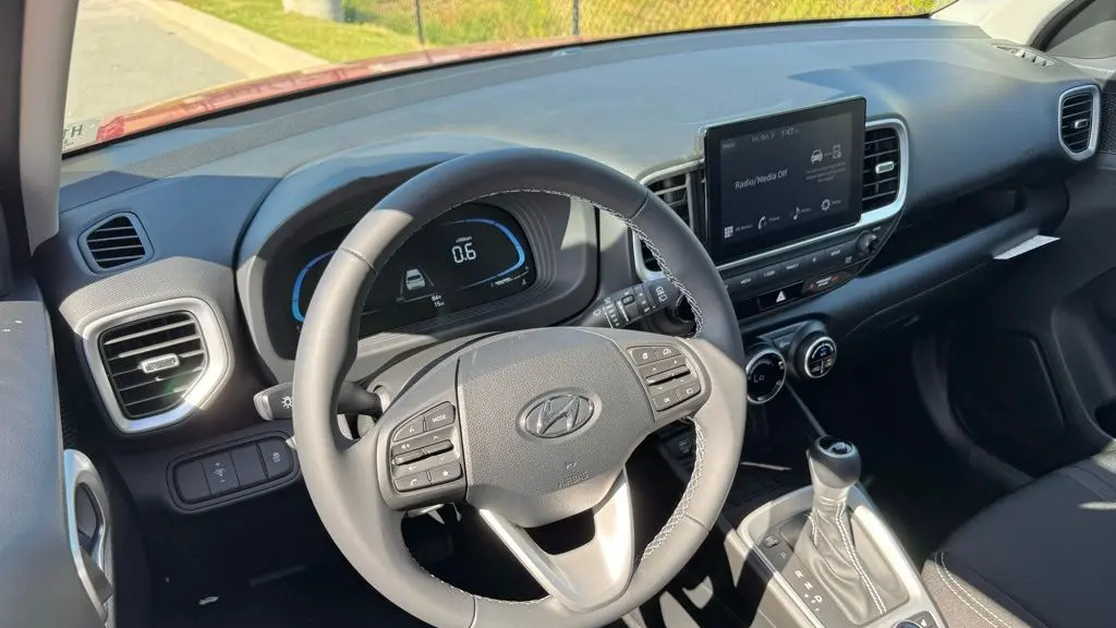 2026 Hyundai VENUE SEL