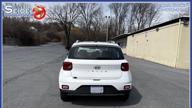 2026 Hyundai VENUE SEL