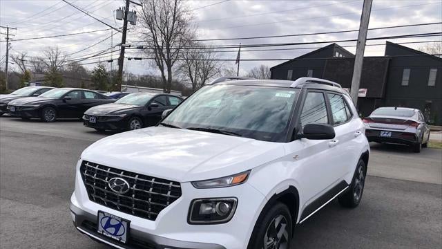 2026 Hyundai VENUE SEL