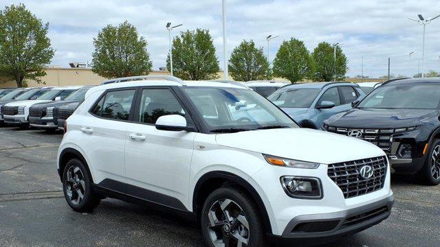 Preowned 2026 Hyundai VENUE SEL for Sale