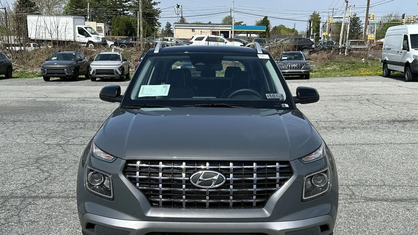 2026 Hyundai VENUE SEL