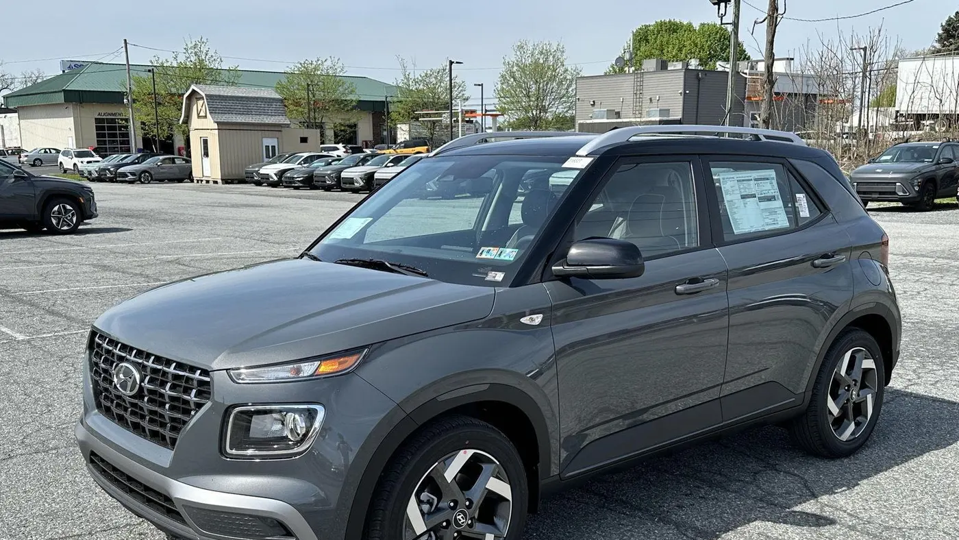 2026 Hyundai VENUE SEL