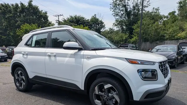 Preowned 2026 Hyundai VENUE SEL for Sale