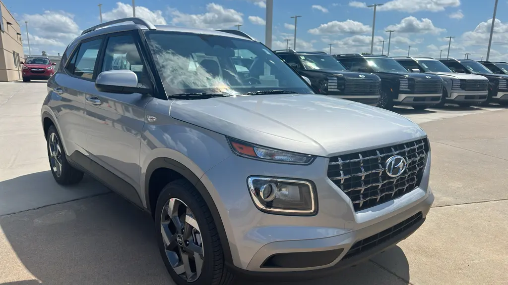 Preowned 2026 Hyundai VENUE SEL for Sale