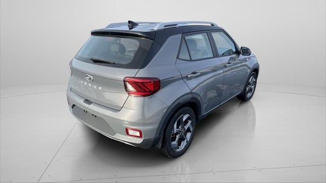 2022 Hyundai VENUE Limited