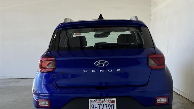 2022 Hyundai VENUE SEL